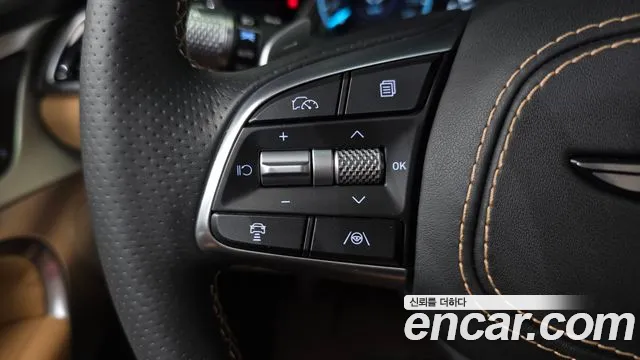 Genesis G70 Новый G70 Бензин 2.5T 2WD — Фото автомобиля 13