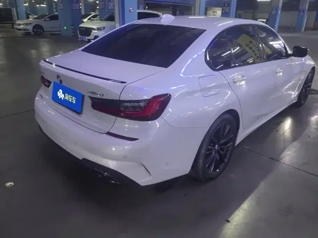 BMW 3 Series — Фото автомобиля 3