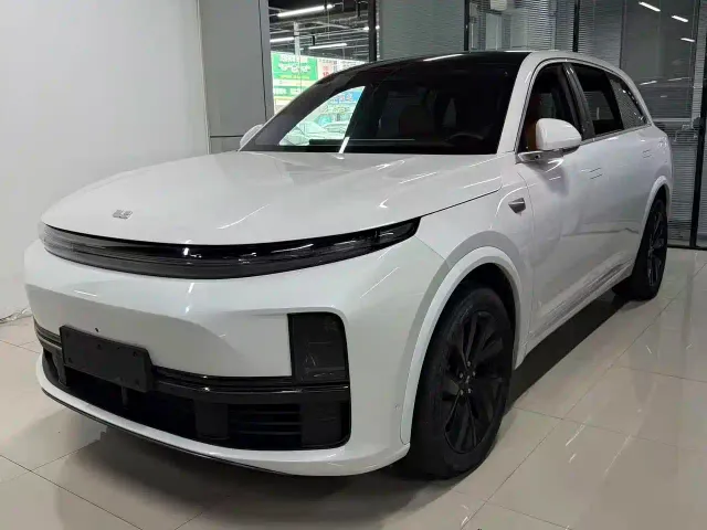 Фотография автомобиля — Li Auto L7