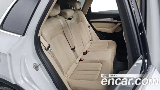 Audi Q5 FY — Фото автомобиля 16