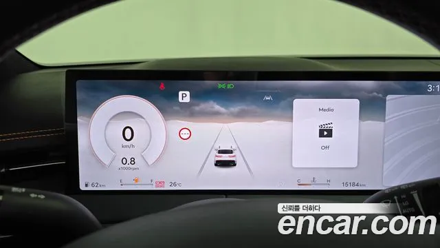 Genesis GV70 2.5T Бензин AWD — Фото автомобиля 8