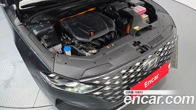 Hyundai Grandeur Grandeur (New) Hybrid — Фото автомобиля 6