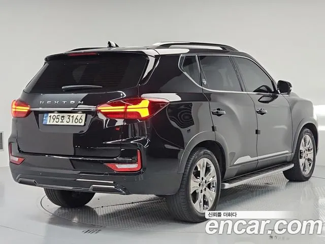 KG_Mobility_Ssangyong Rexton All Rexton Дизель 2.2 4WD — Фото автомобиля 3