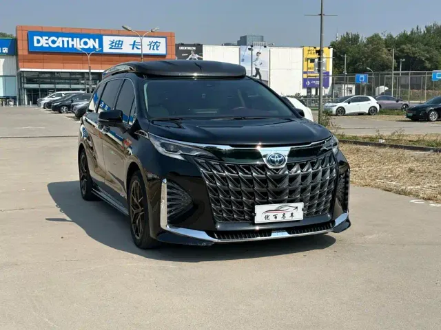 Huadong Auto Huadong Business Van — Фото автомобиля 3