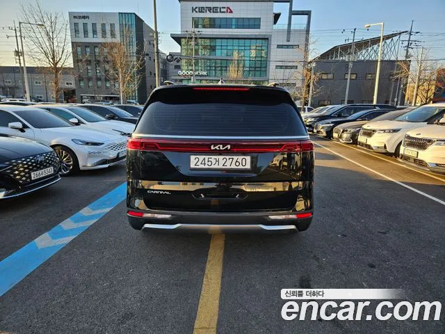 Kia Canival Carnival 4 поколение Дизель 9 мест Signature — Фото автомобиля 3