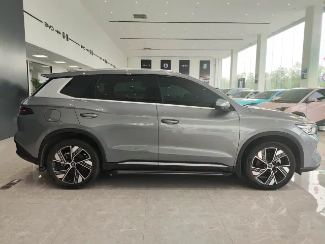 BYD Song Pro — Фото автомобиля 4