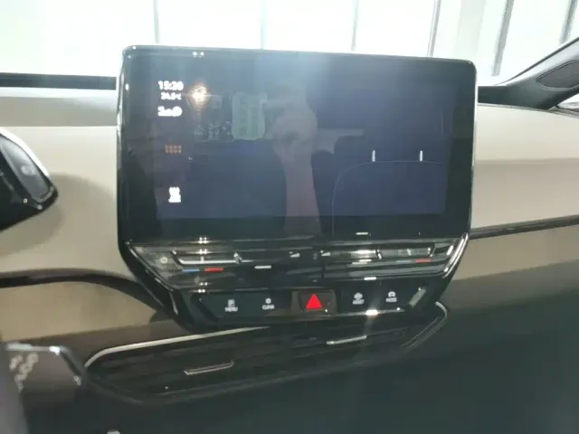Volkswagen ID.3 — Фото автомобиля 12