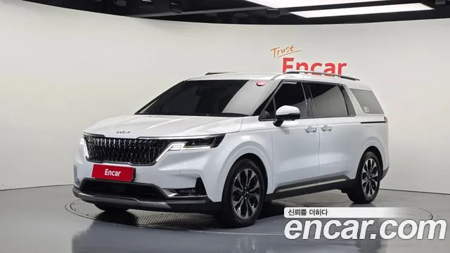 Фотография автомобиля — Kia Carnival Generation 4
