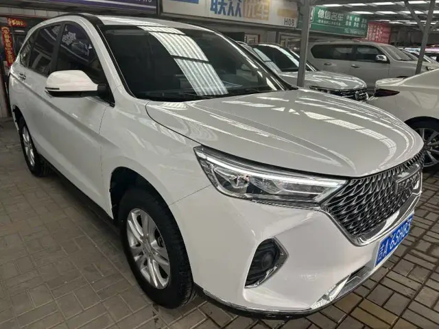 Haval M6 — Фото автомобиля 2
