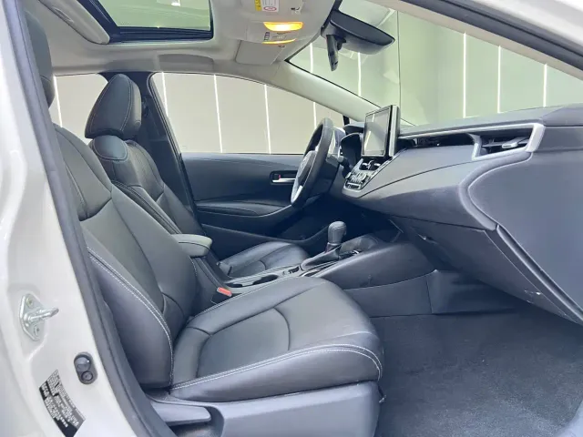 Toyota Corolla — Фото автомобиля 16