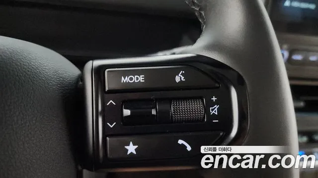 Hyundai Staria Staria (New) — Фото автомобиля 16