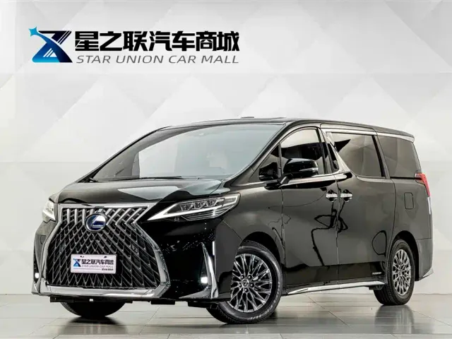 Фотография автомобиля — Lexus LM