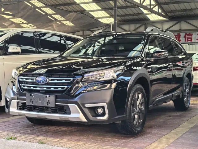 Subaru Outback — Фото автомобиля 2