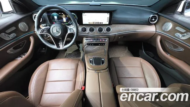 Mercedes-Benz E-Class W213 — Фото автомобиля 10