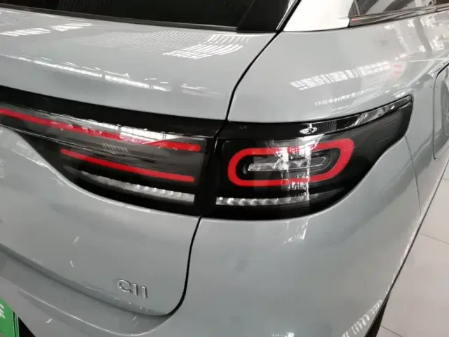 Leapmotor C11 — Фото автомобиля 7