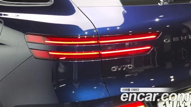 Genesis GV70 2.5T Бензин AWD — Фото автомобиля 22