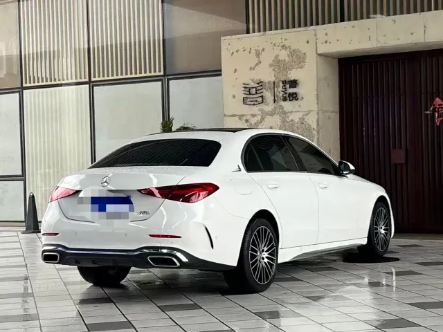 Mercedes-Benz C-Class — Фото автомобиля 7