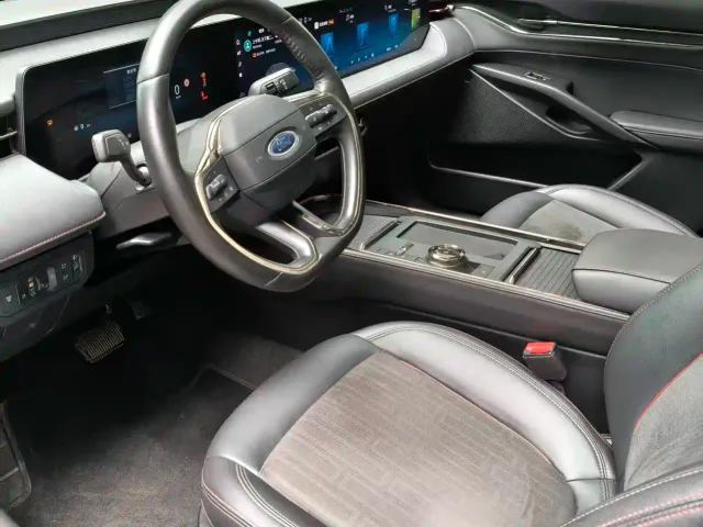 Ford Mondeo — Фото автомобиля 4