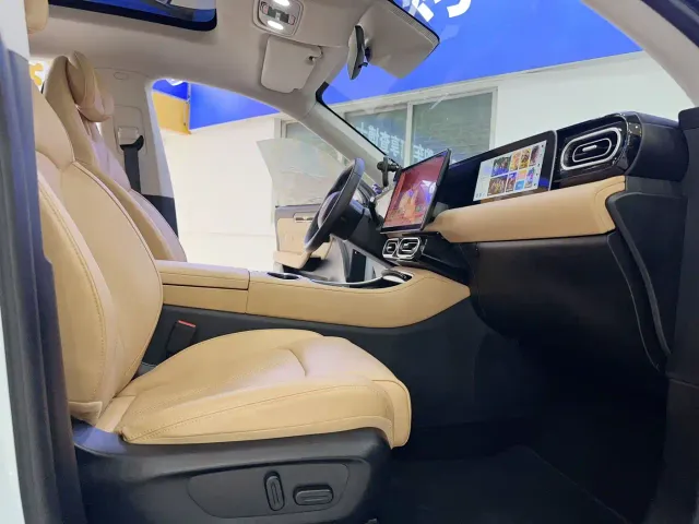 Leapmotor C11 — Фото автомобиля 18