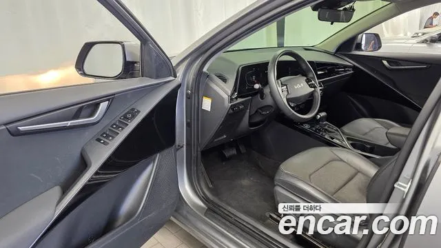Kia Niro The All New Niro Prestige — Фото автомобиля 9