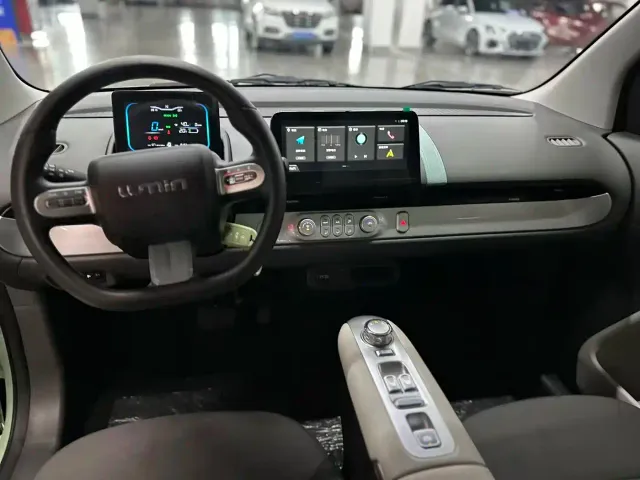 Changan Lumin — Фото автомобиля 5