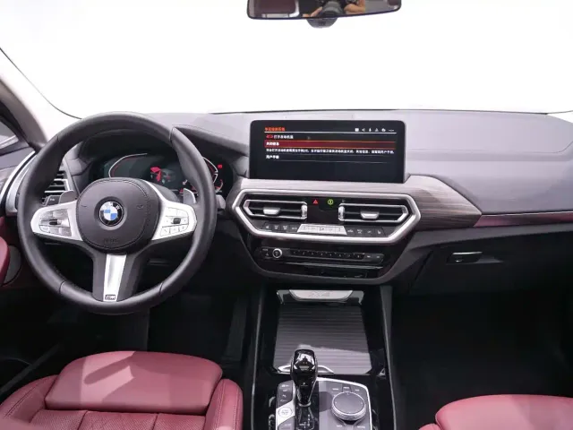 BMW X3 — Фото автомобиля 12