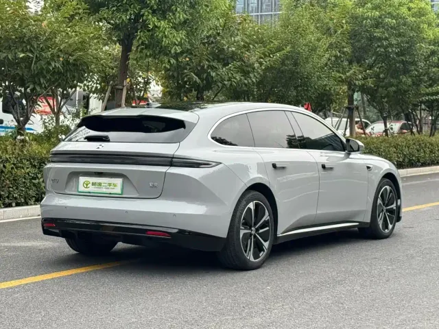 Nio ET5 Touring — Фото автомобиля 3
