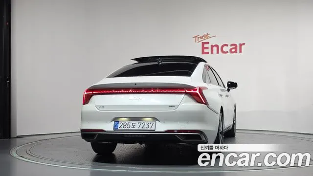 Kia K8 Hybrid — Фото автомобиля 4