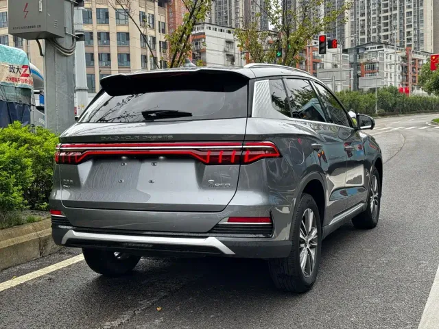 BYD Song PLUS — Фото автомобиля 23