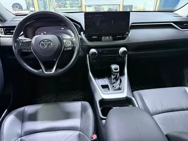 Toyota Wildlander — Фото автомобиля 13