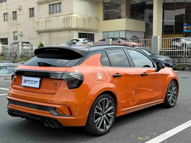 Lynk & Co 02 Hatchback — Фото автомобиля 17