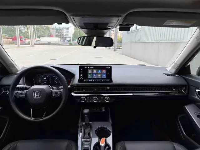 Honda Civic — Фото автомобиля 8