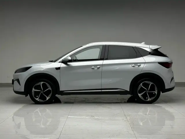 BYD Yuan PLUS — Фото автомобиля 7
