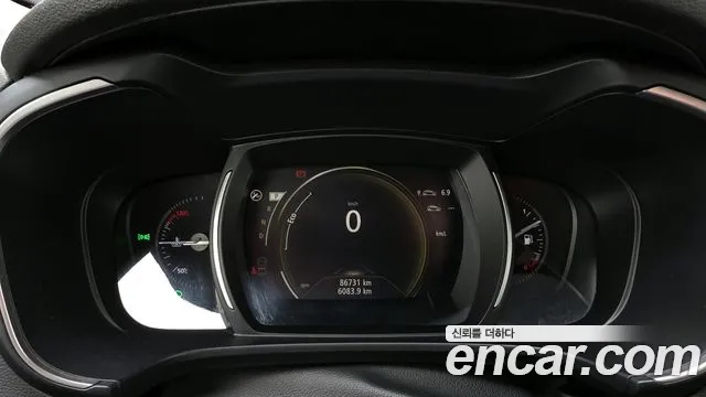 Renault-KoreaSamsung QM6 Новый QM6 2.0 GDe LE Signature 2WD — Фото автомобиля 3