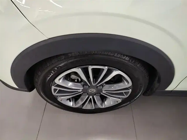 Leapmotor T03 — Фото автомобиля 22