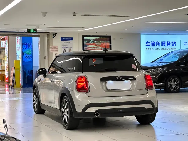 MINI Hatch — Фото автомобиля 7