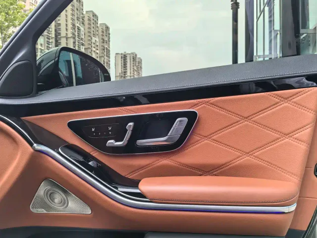 Mercedes-Benz Maybach S-Class — Фото автомобиля 20