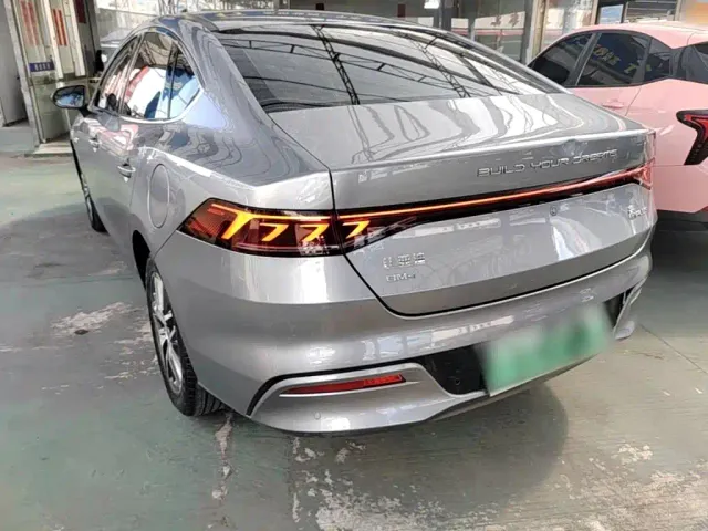 BYD Qin PLUS — Фото автомобиля 4