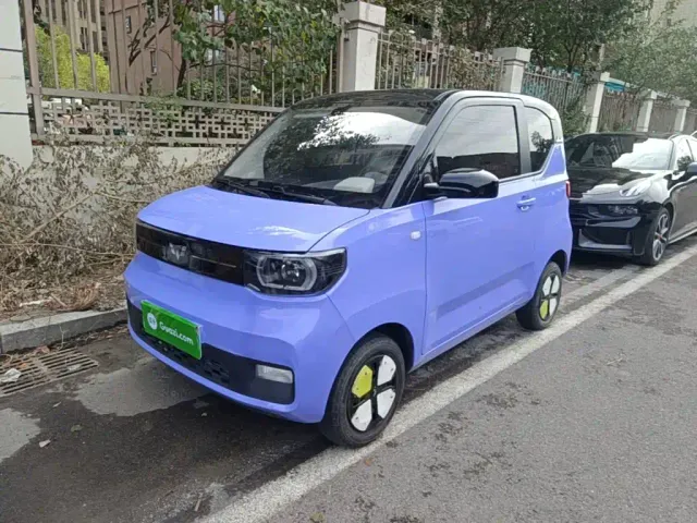 Фотография автомобиля — Wuling Hongguang Mini EV