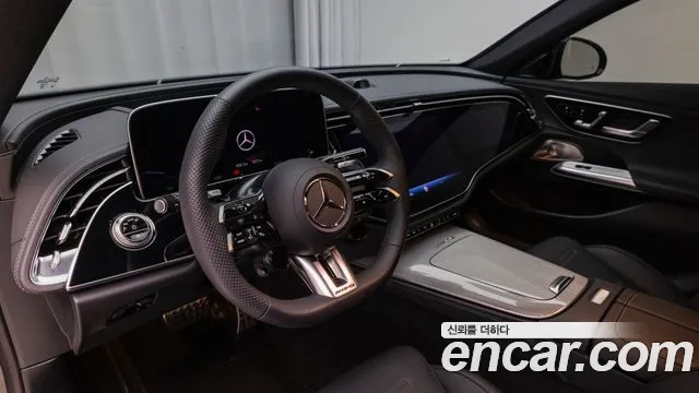 Mercedes-Benz E-Class W214 — Фото автомобиля 16