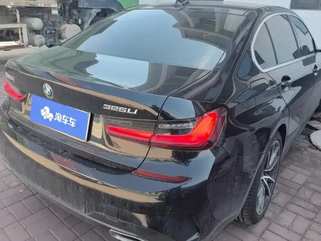 BMW 3 Series — Фото автомобиля 3