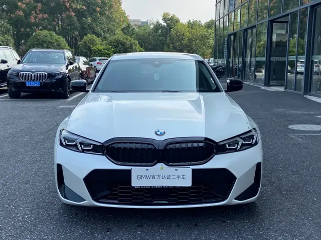 BMW 3 Series — Фото автомобиля 2