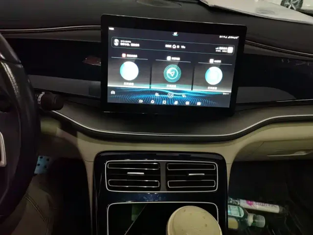 BYD Qin PLUS — Фото автомобиля 9