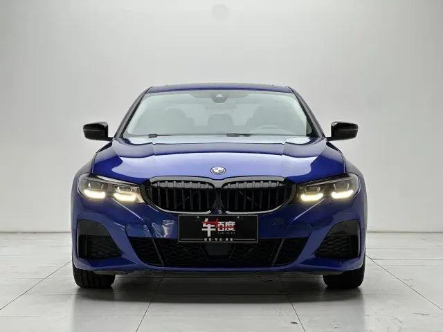 BMW 3 Series — Фото автомобиля 2