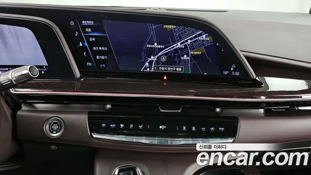 Cadillac Escalade Escalade 5 поколение — Фото автомобиля 15