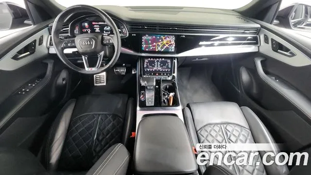 Audi Q8 50 TDI quattro Premium — Фото автомобиля 7