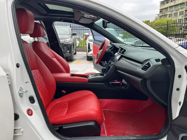 Honda Civic — Фото автомобиля 13