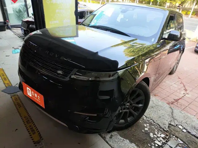 Фотография автомобиля — Land Rover Range Rover Sport