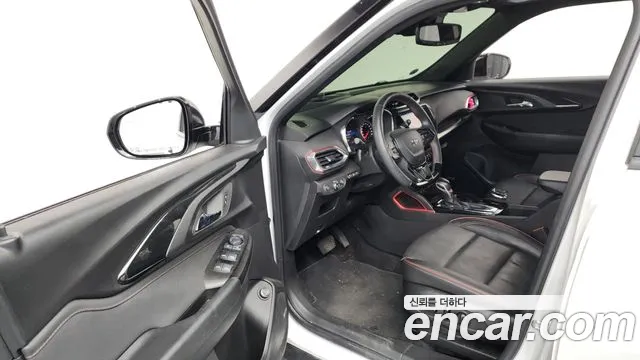 ChevroletGMDaewoo Trailblazer Trailblazer 1.3 турбо 4WD — Фото автомобиля 10