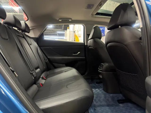 Hyundai Elantra — Фото автомобиля 29